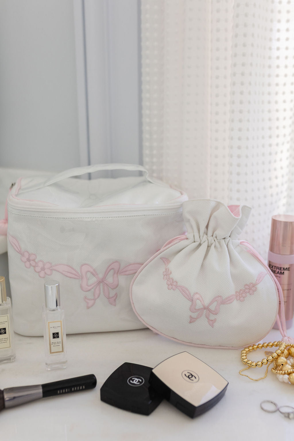 FLORAL BOW TRAIN CASE - Lenora