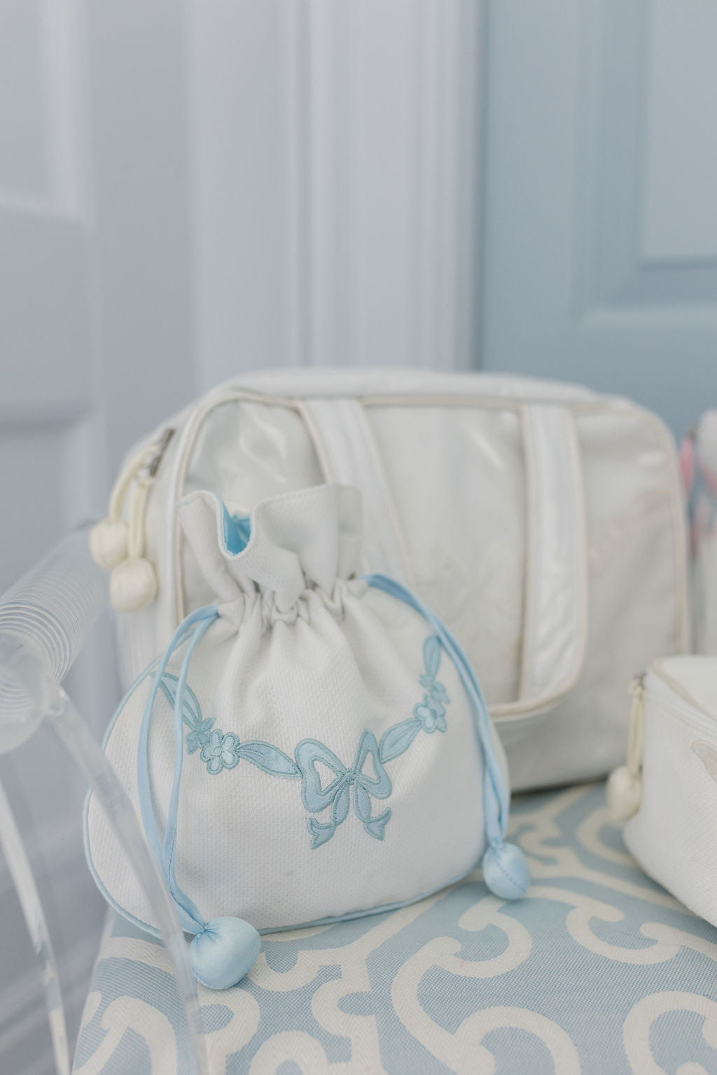 FLORAL BOW JEWELRY POUCH - Lenora