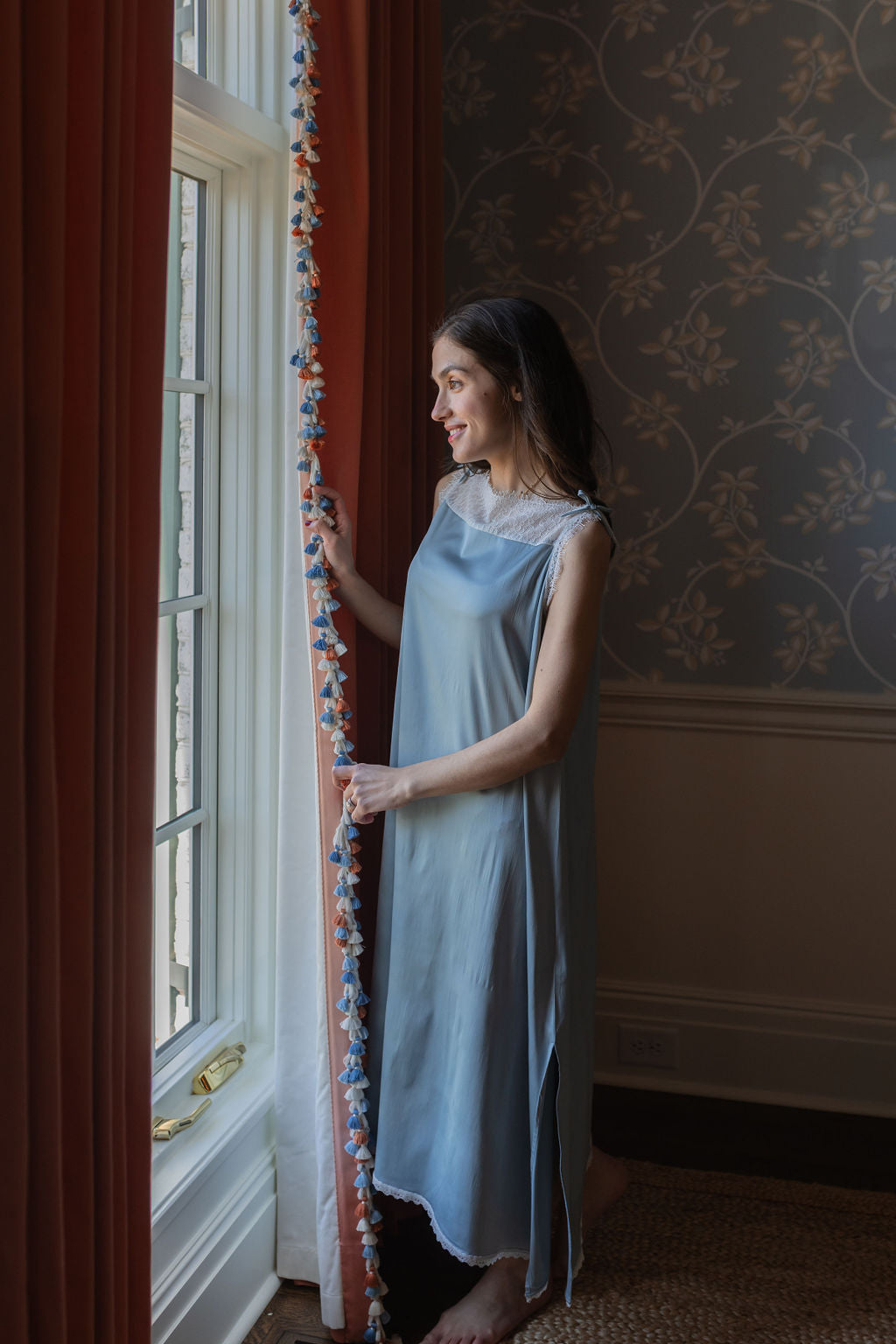CHLOE SATIN NIGHTGOWN - Lenora