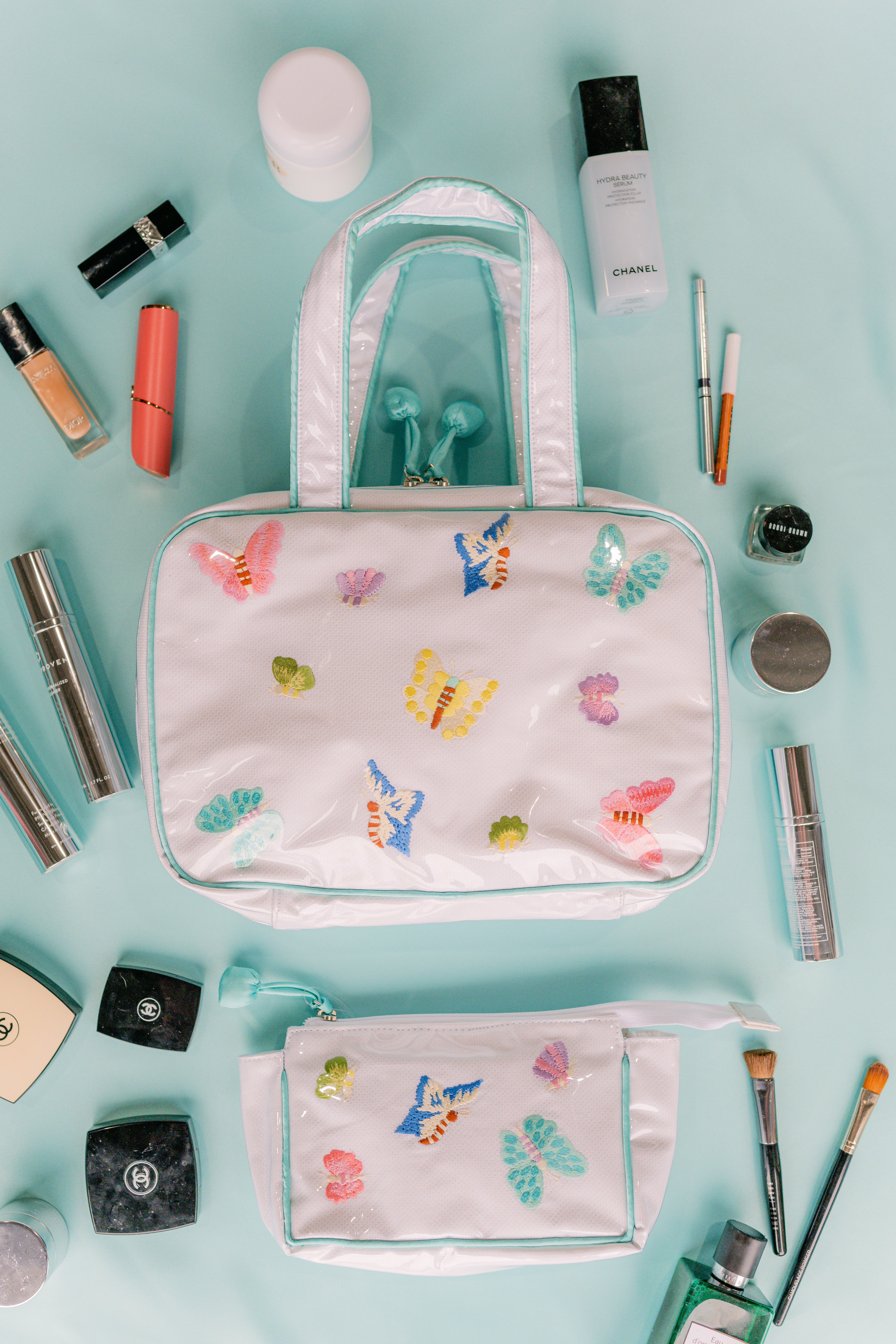 BUTTERFLY HANGING COSMETIC BAG - Lenora