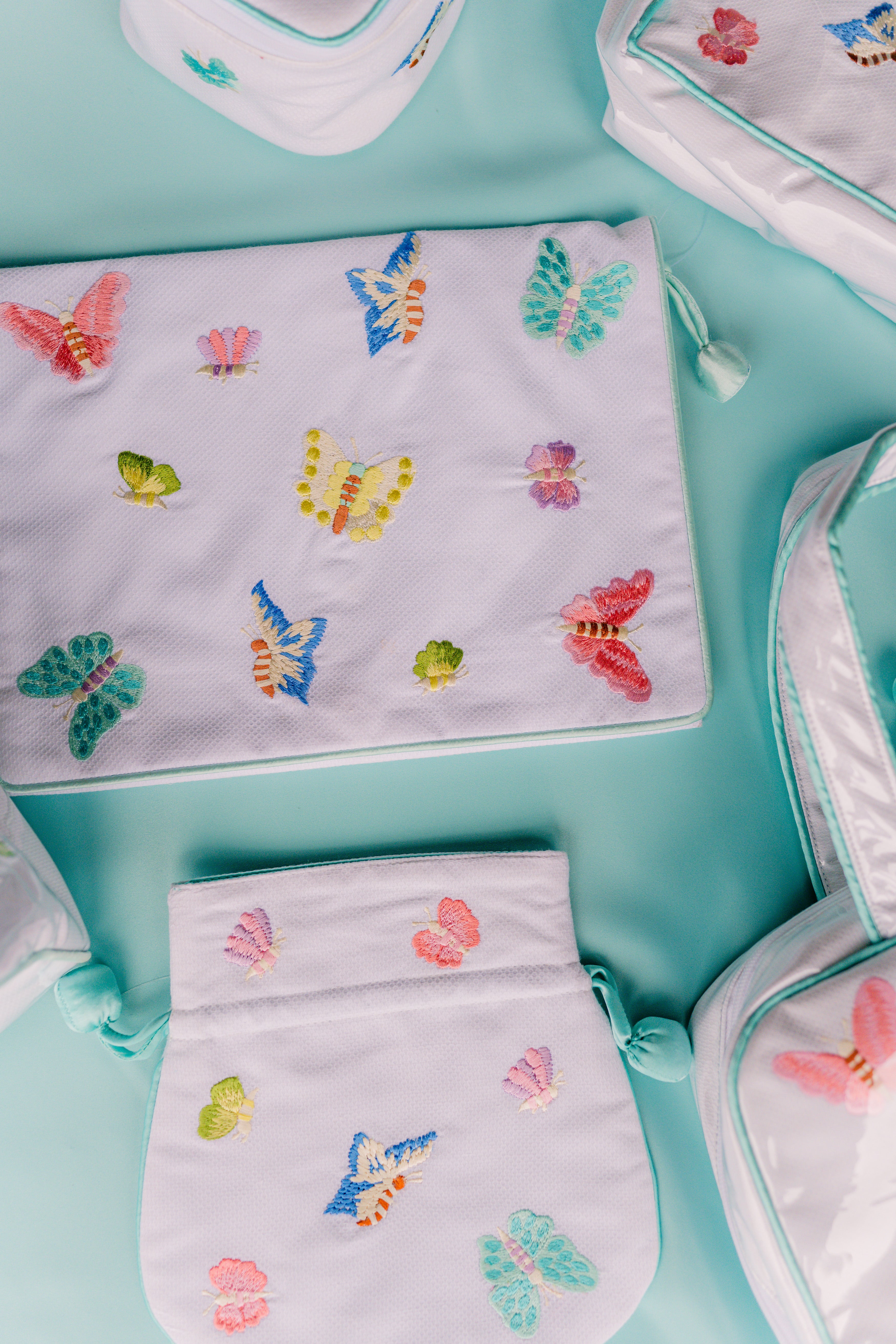 BUTTERFLY JEWELRY POUCH - Lenora