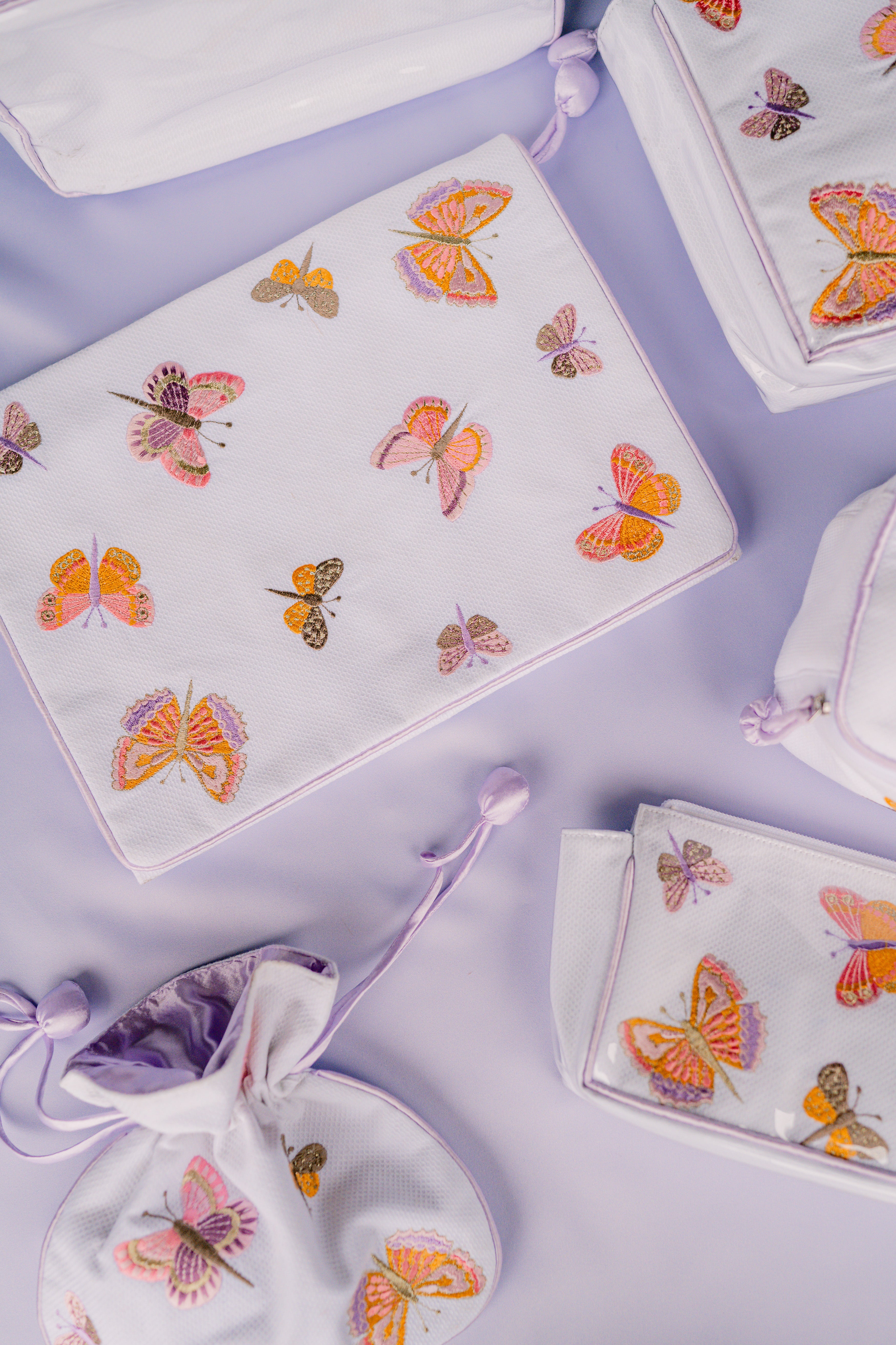 BUTTERFLY JEWELRY POUCH - Lenora