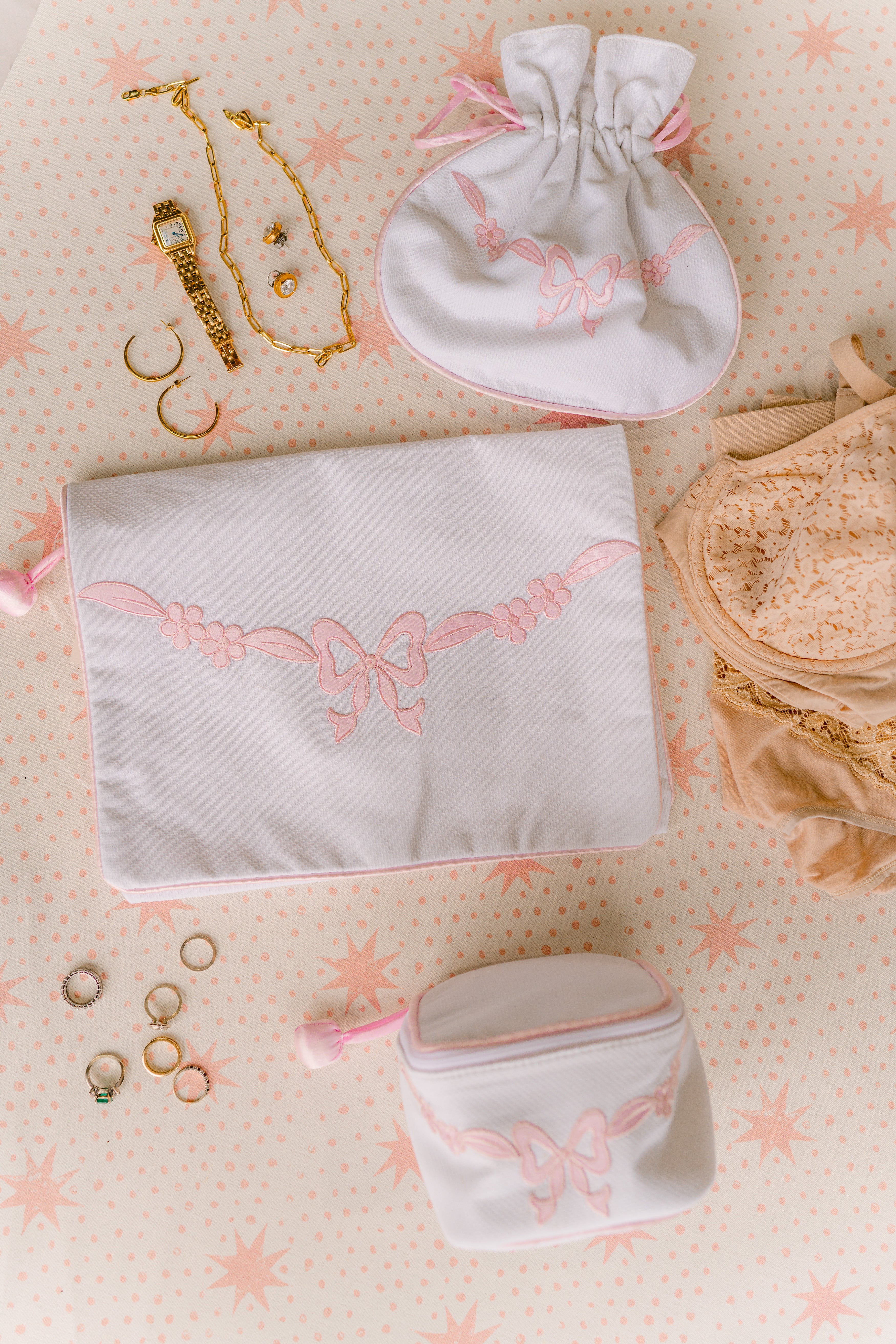 FLORAL BOW LINGERIE ENVELOPE - Lenora