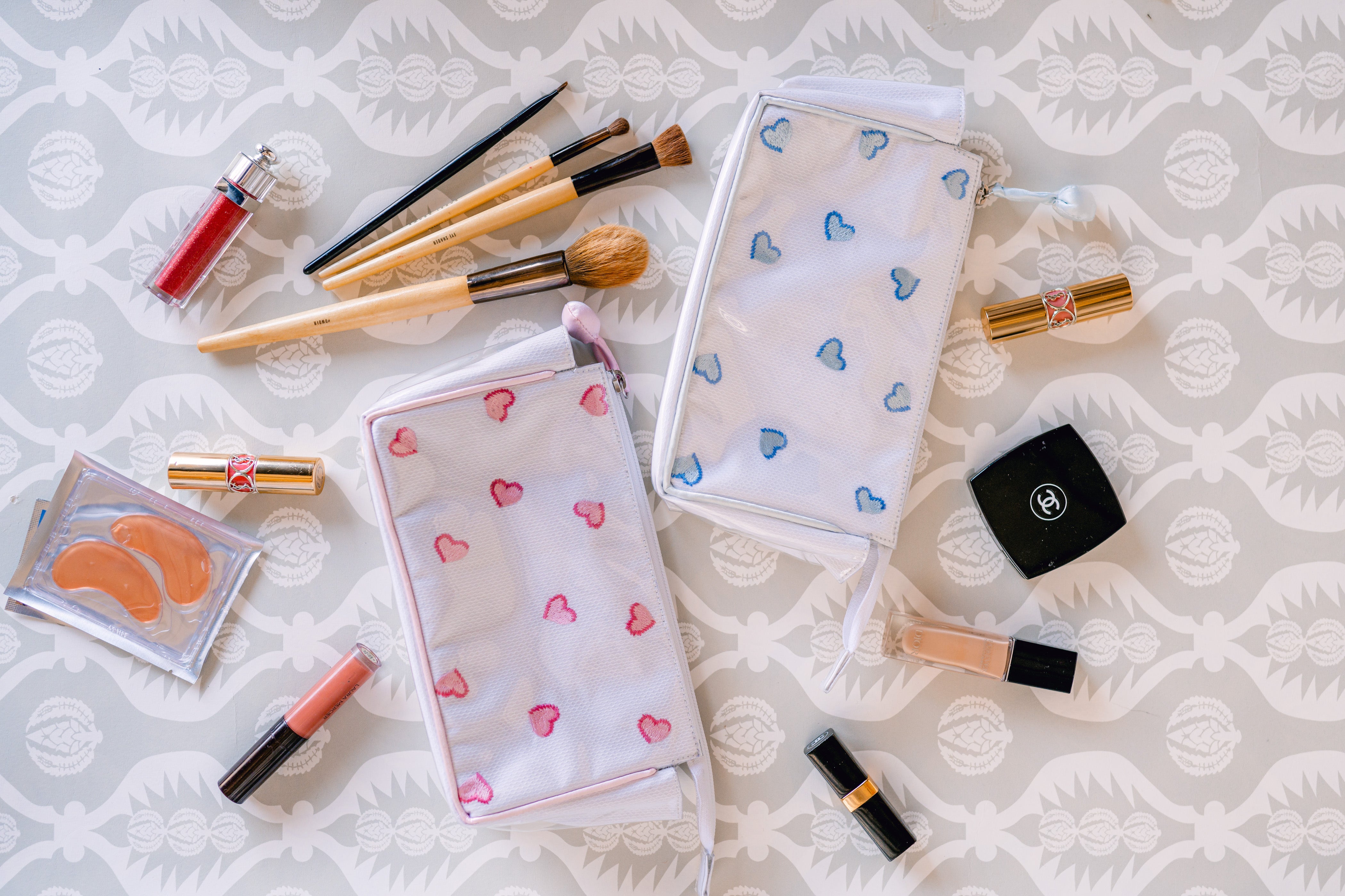 Hearts Travel Collection