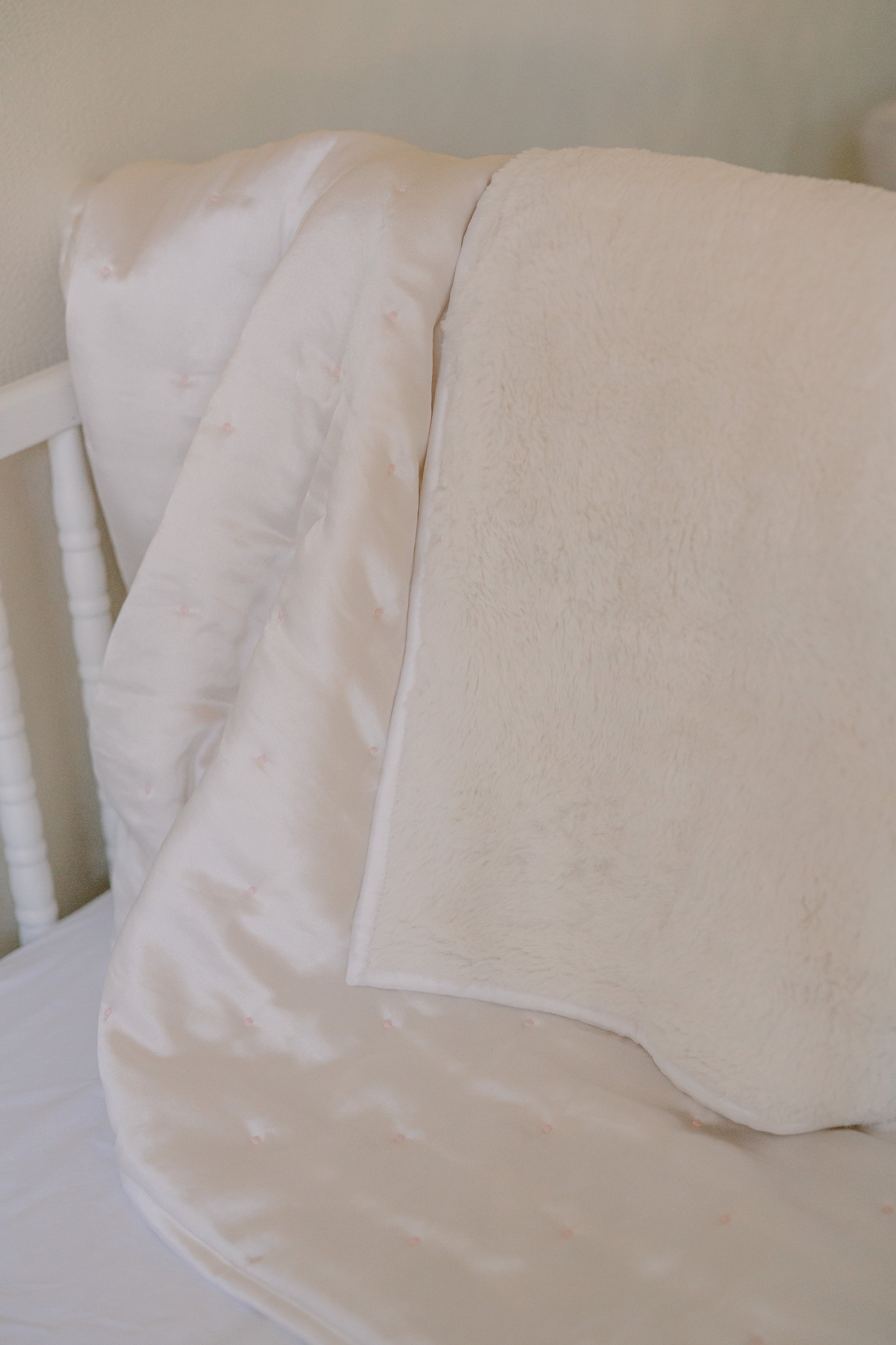 BABY SATIN FUR BLANKET - Lenora