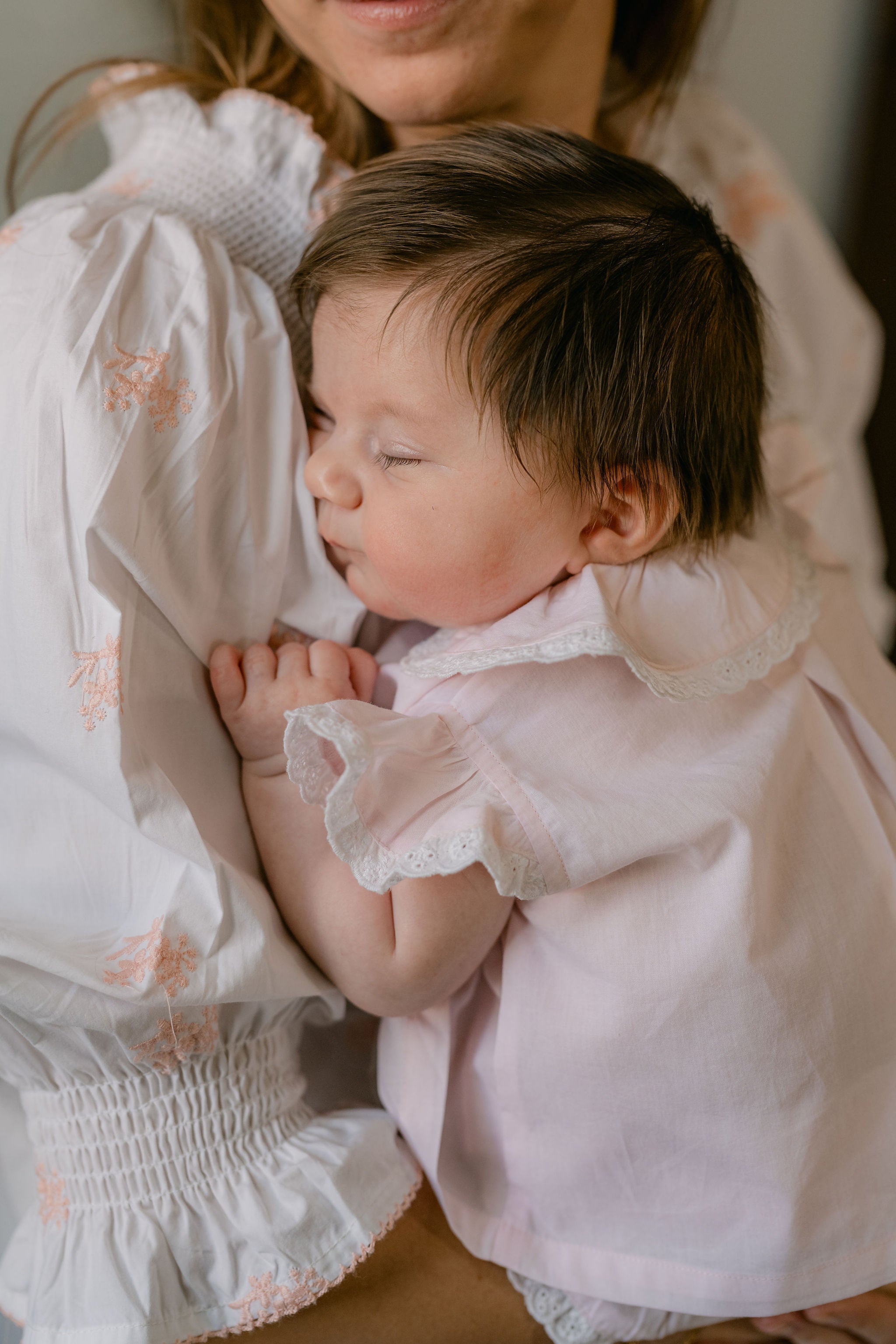 BABY ANN FLUTTER SLEEVE DIAPER SET - Lenora