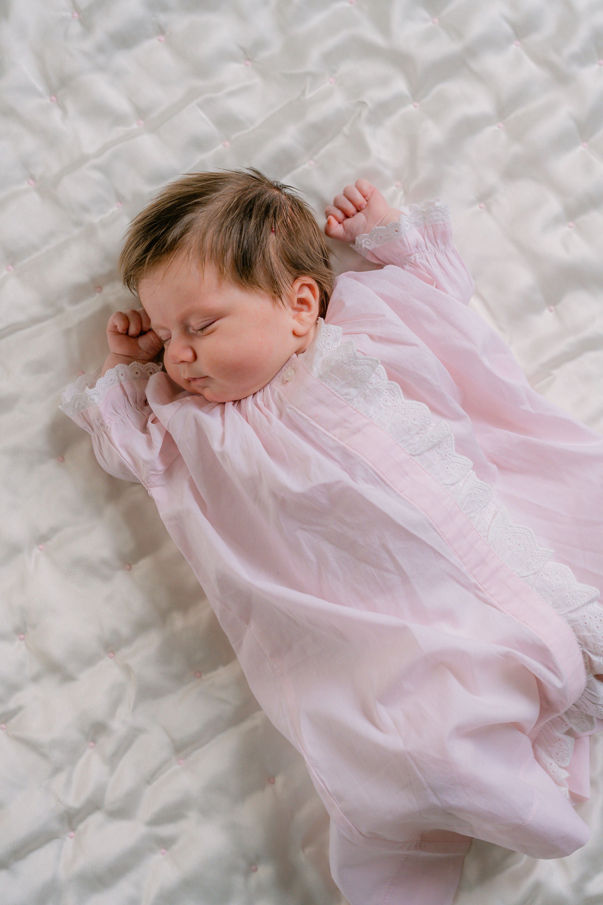 BABY CLASSIC RUFFLE DAYGOWN - Lenora