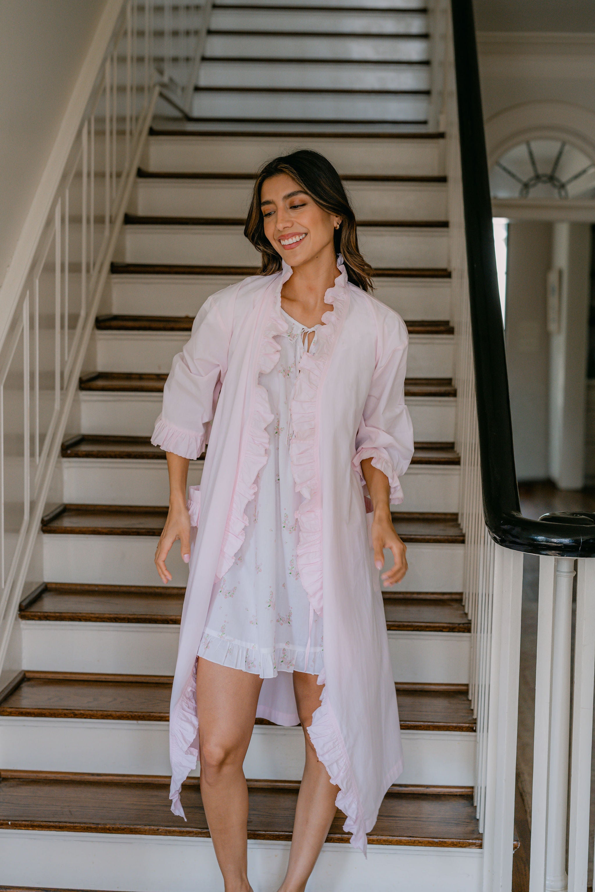 RUFFLE ROBE - Lenora