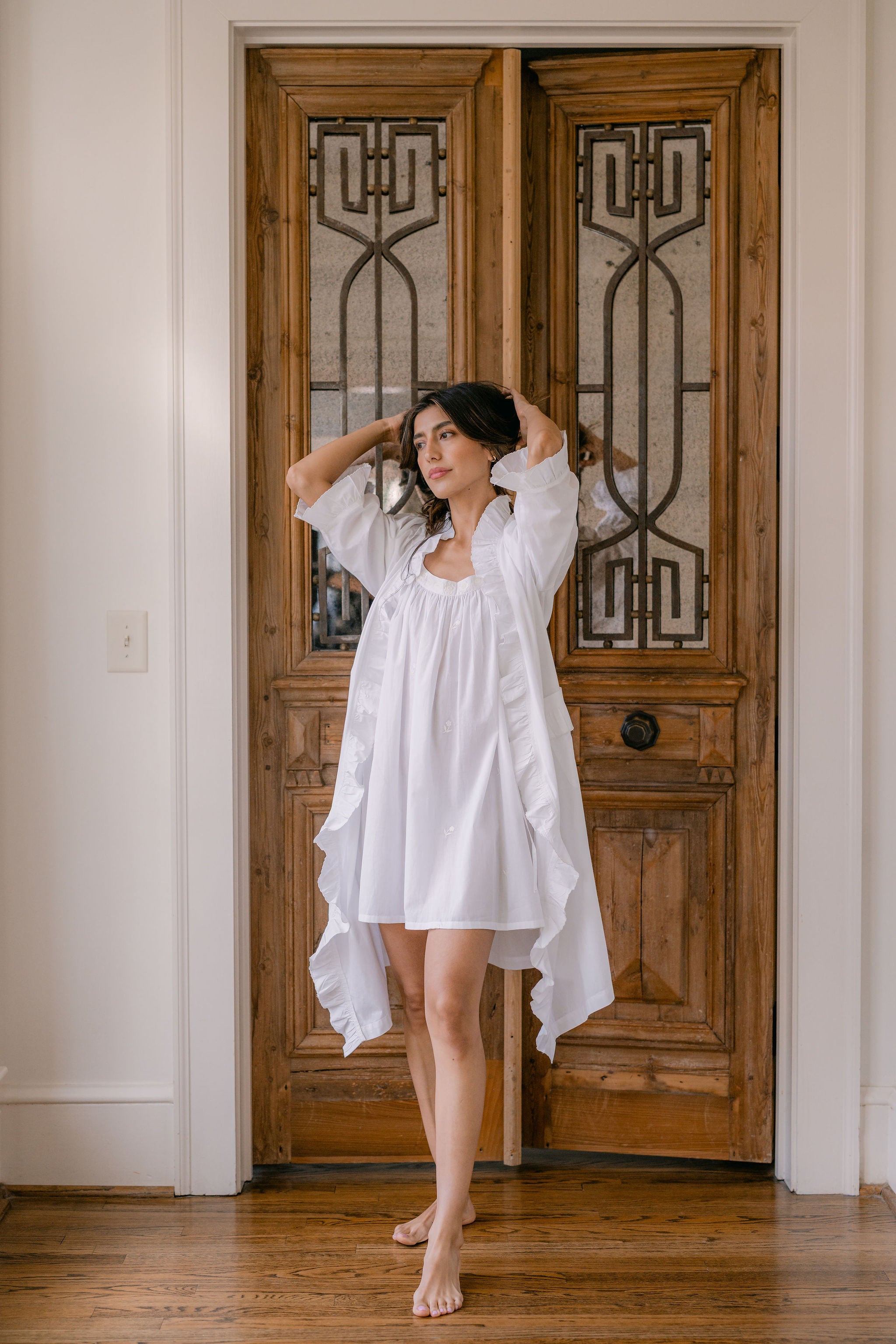 RUFFLE ROBE - Lenora