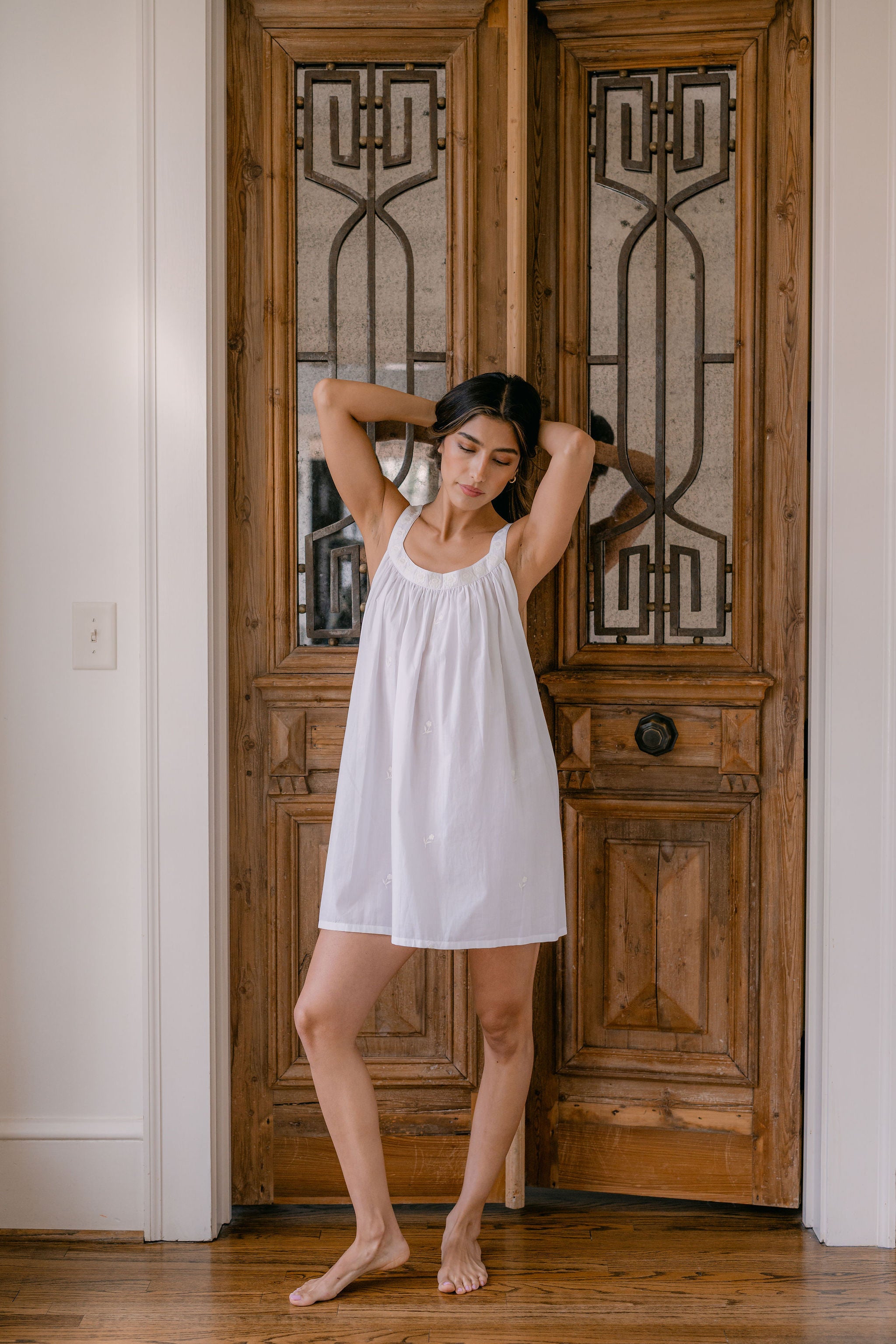 EMBROIDERED TANK - Lenora