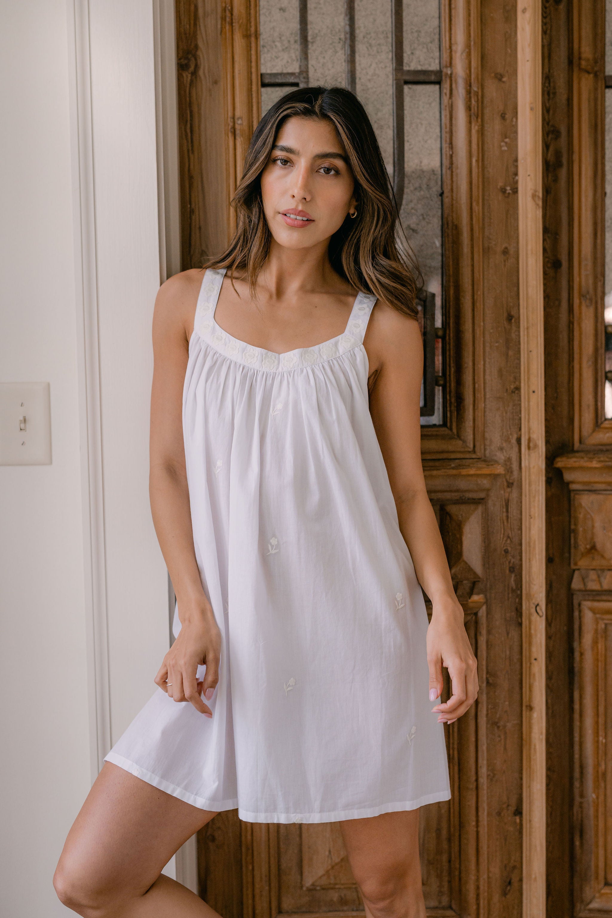 EMBROIDERED TANK - Lenora
