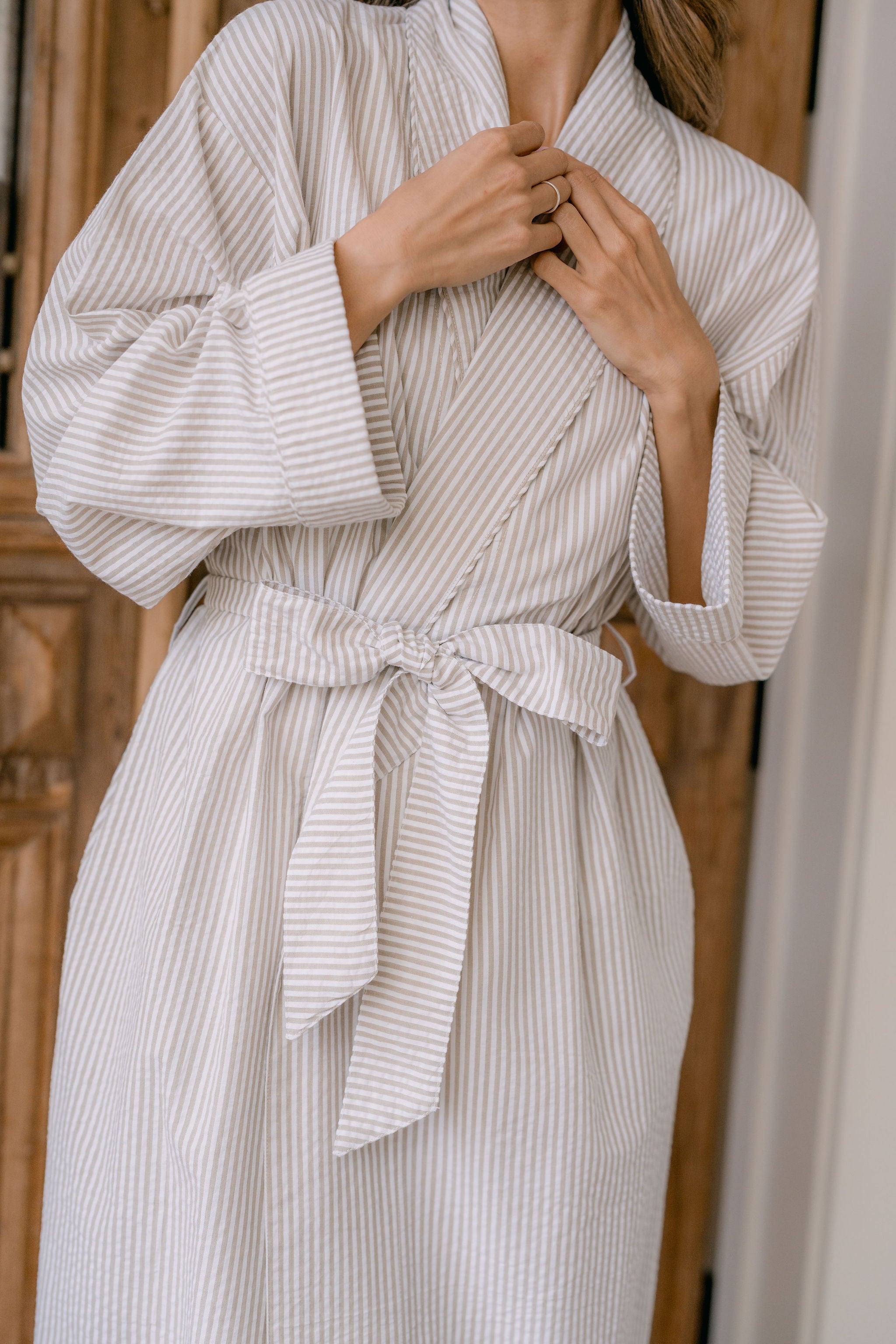 SEERSUCKER UNISEX ROBE - Lenora