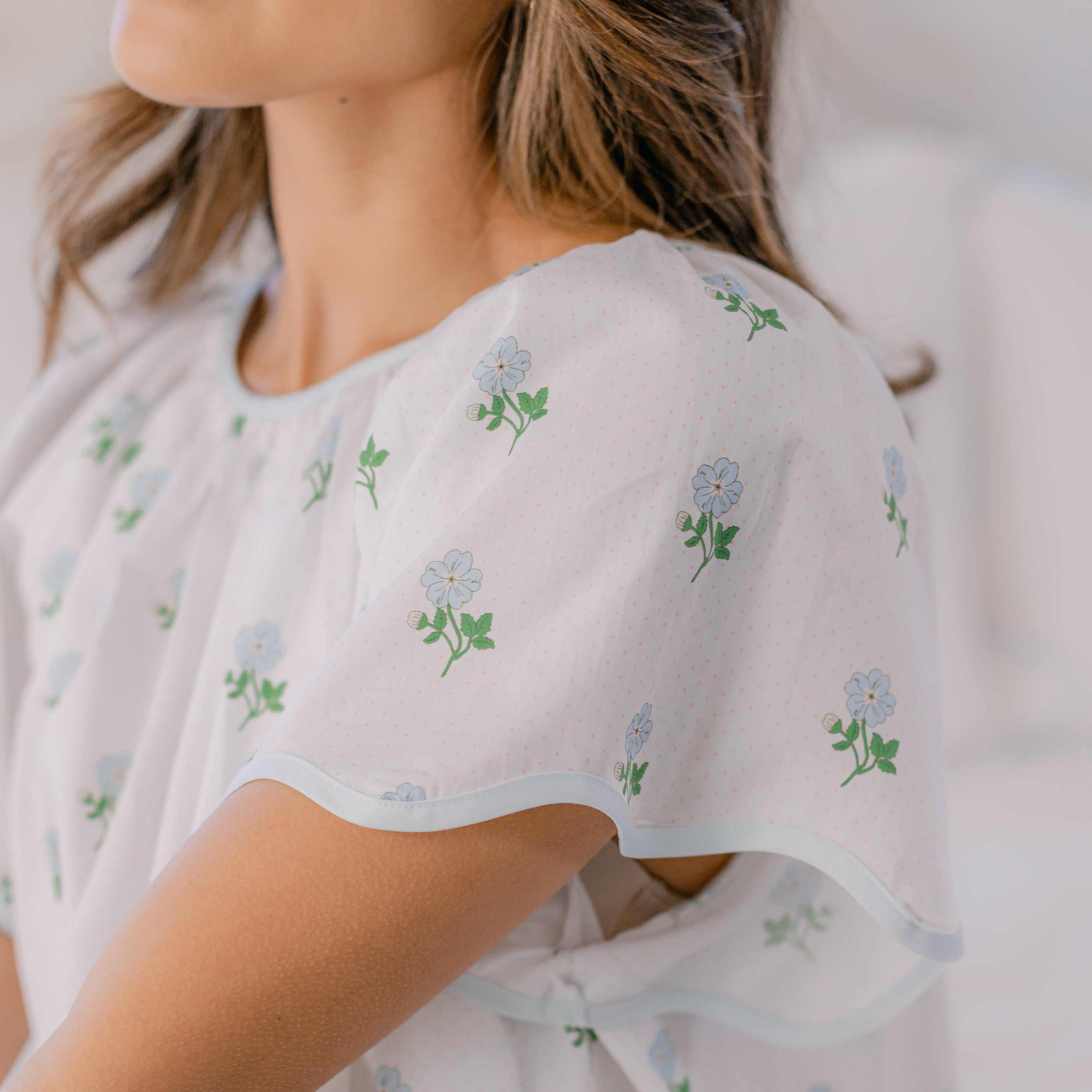 VANDY SCALLOPED NIGHTGOWN - Lenora