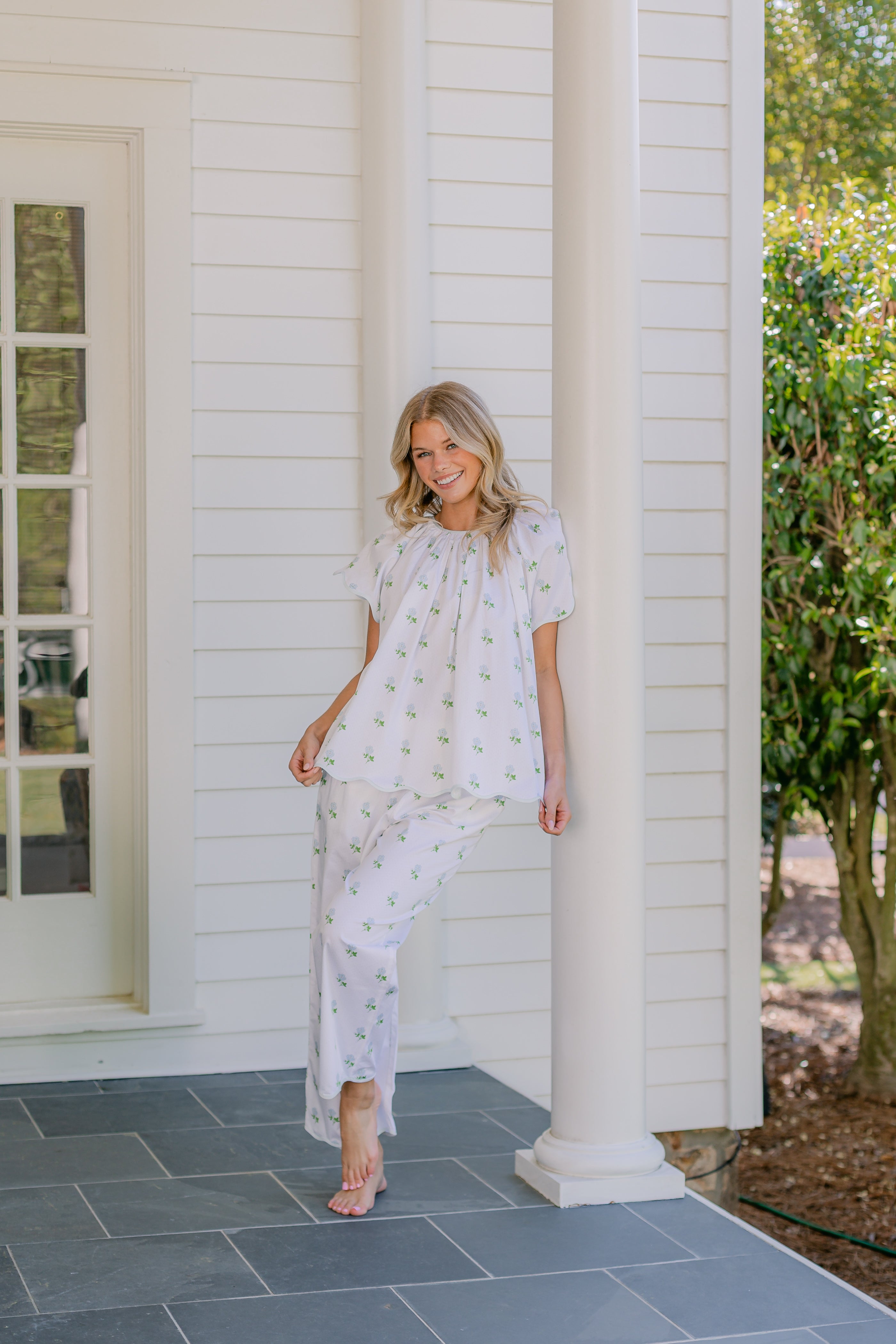 VANDY SCALLOPED SHORT SLEEVE PAJAMAS - Lenora