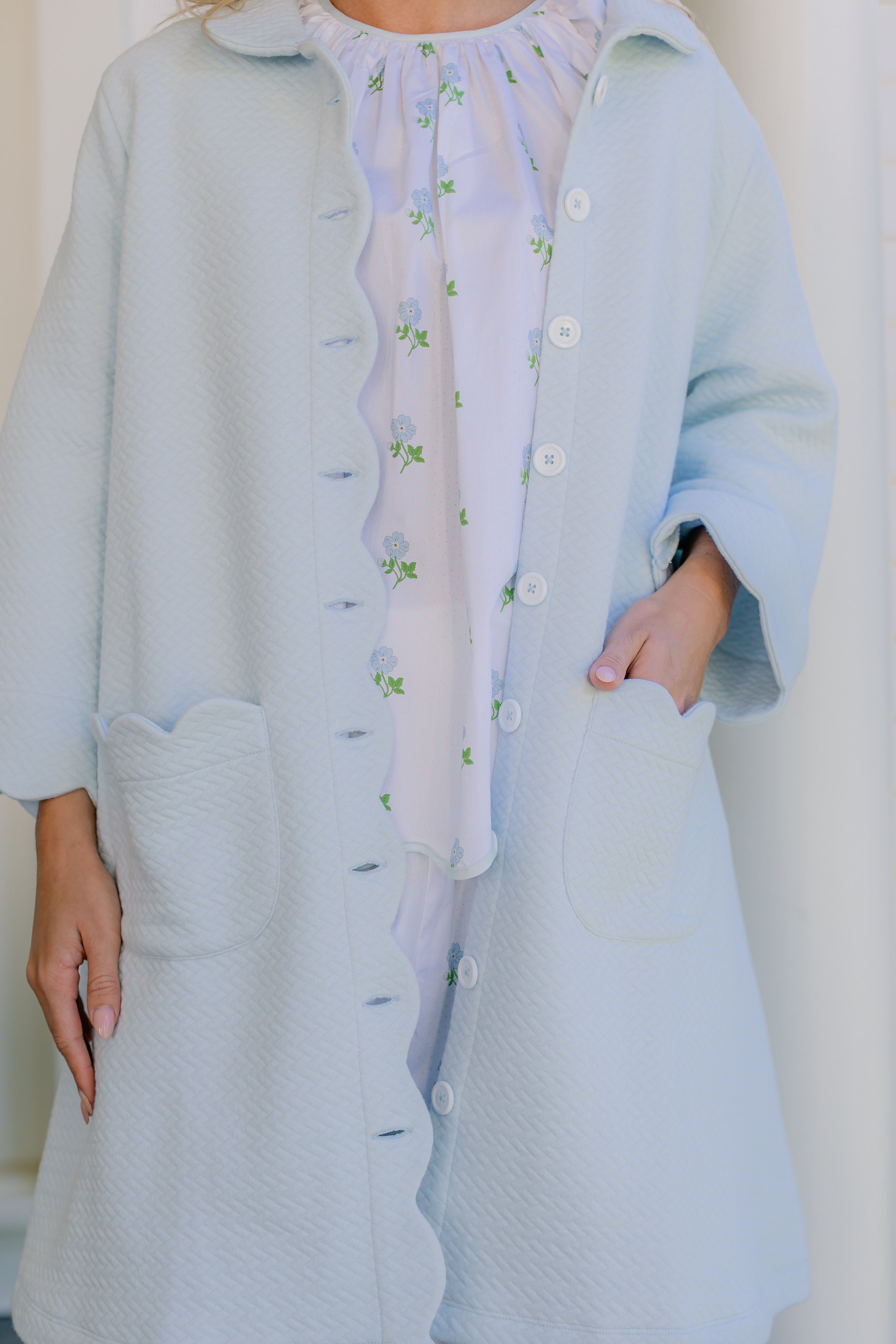 QUILTED BUTTON FRONT ROBE - Lenora
