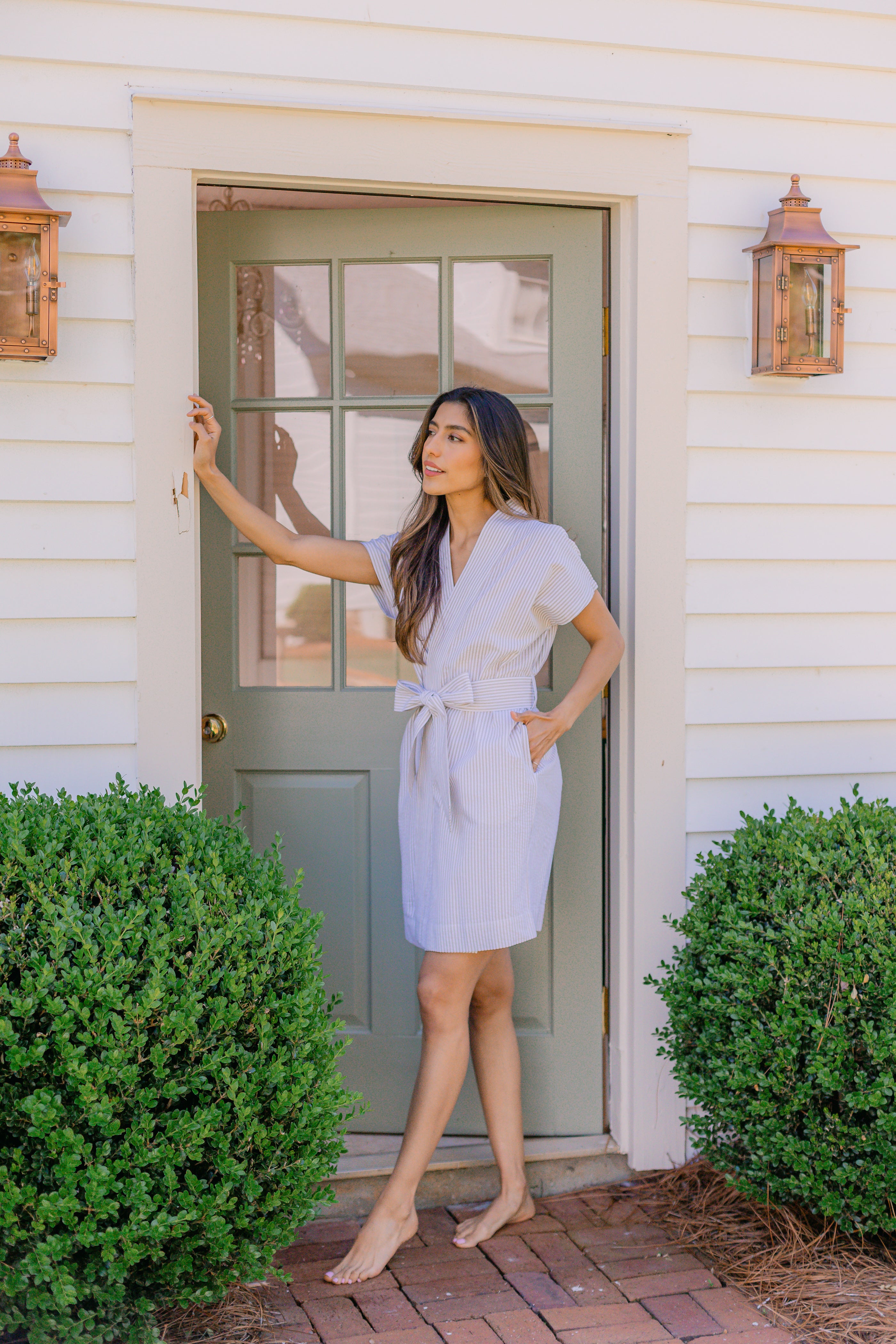 SEERSUCKER SHORT ROBE - Lenora