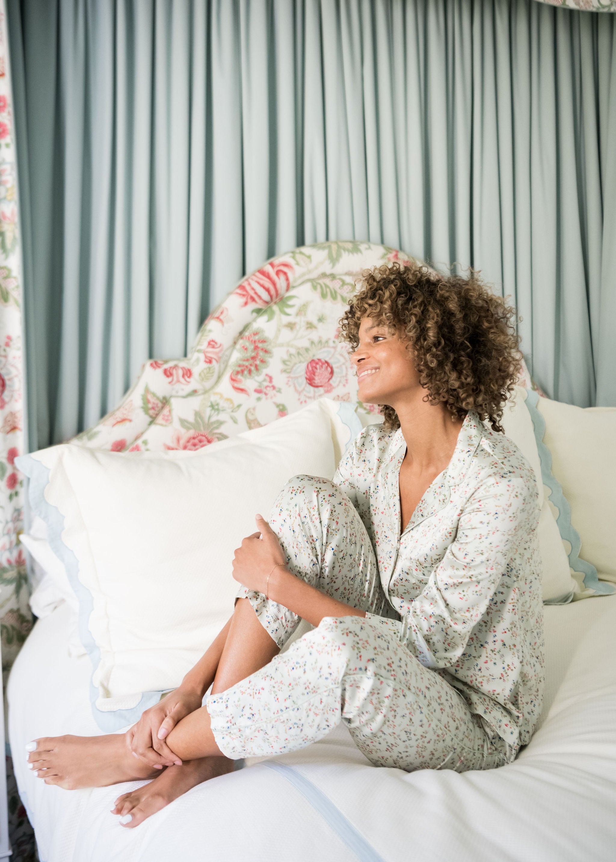 BIRDIE SATIN LONG FLORAL PAJAMAS - Lenora