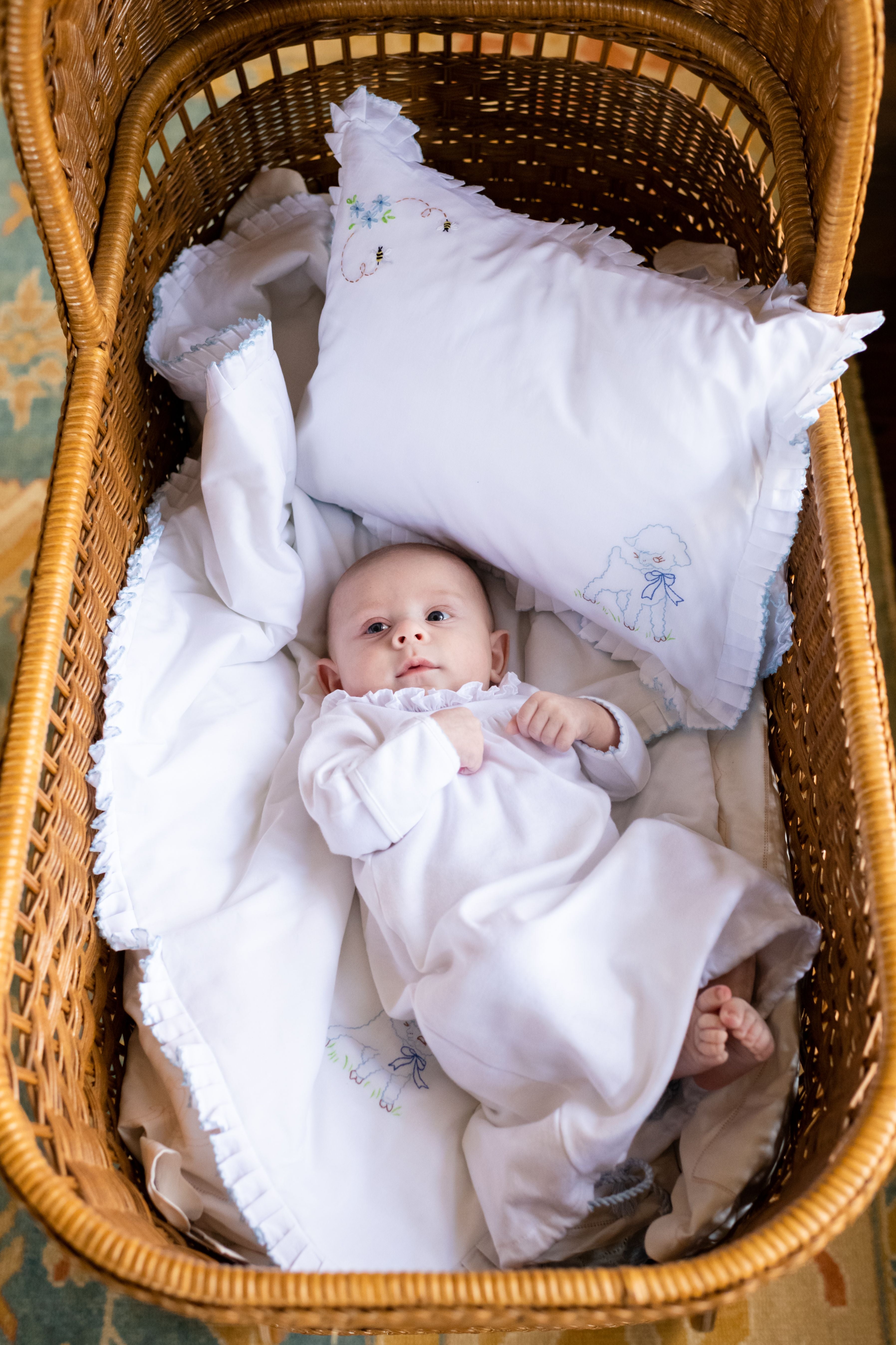 BABY LAMB & BEE COTTON PILLOW SHAM - Lenora