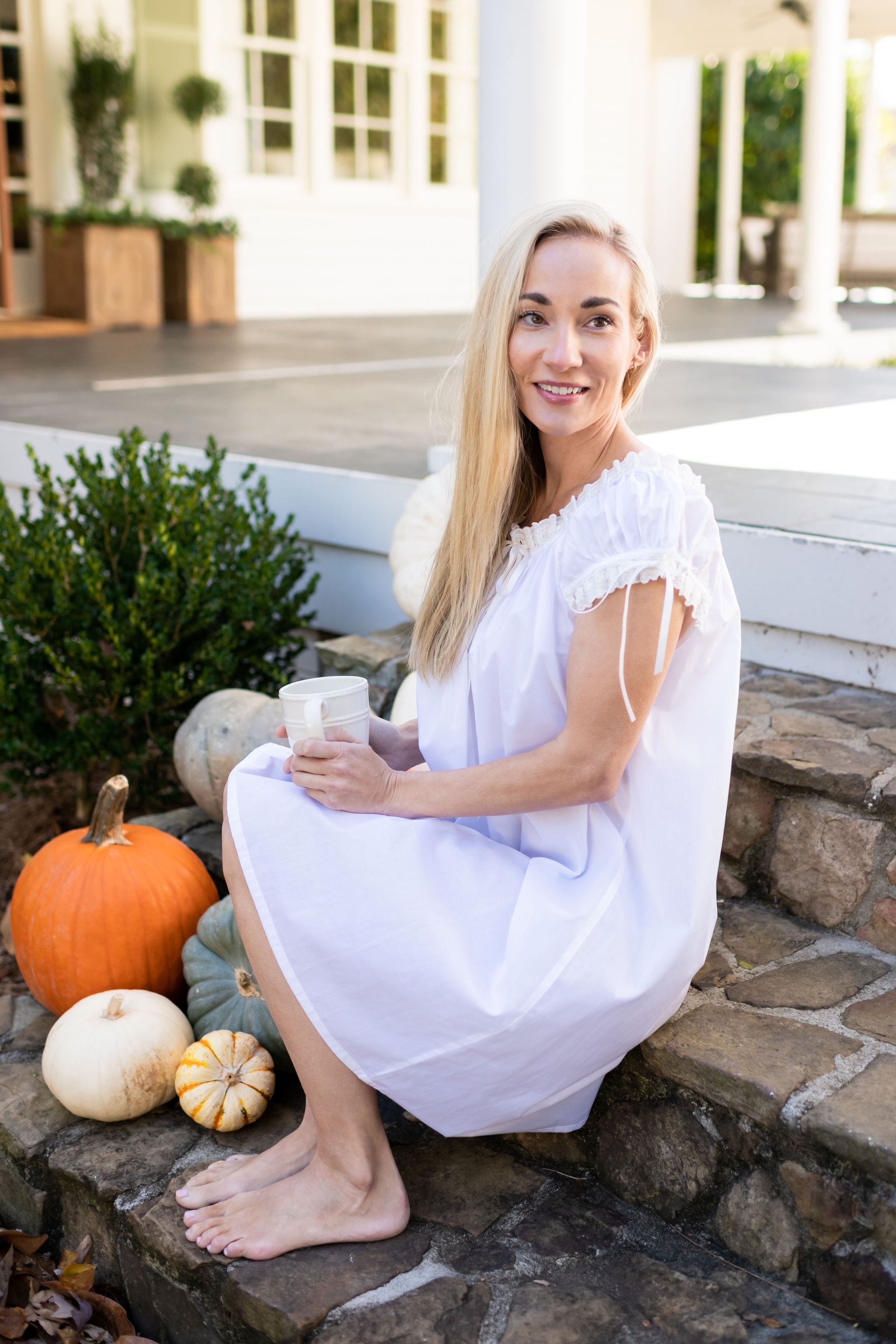RUTHIE COTTON NIGHTGOWN - Lenora